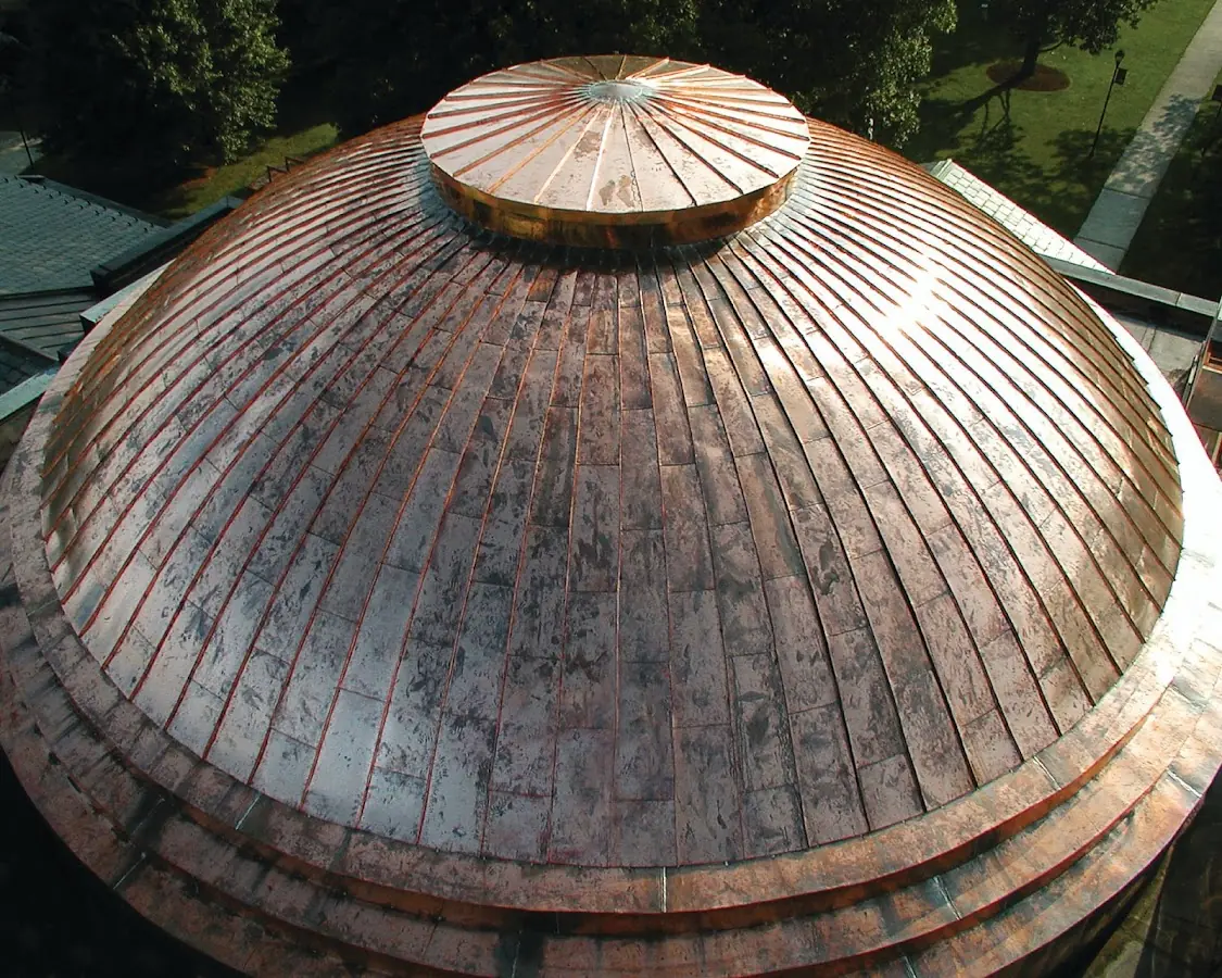 Craftsman Roofing crew installing a new roof in Fernbrook Park